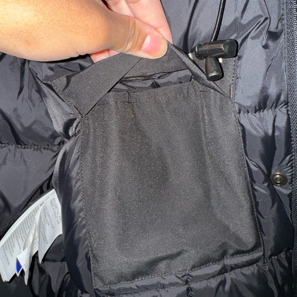 ❌❌SOLD ❌❌Canada Goose Victoria Parka - Black - Picture 7 of 16